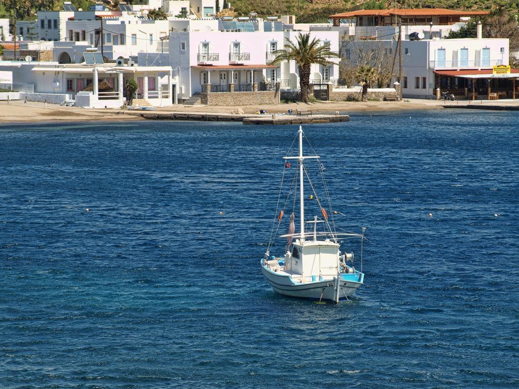 Silver Beach Grikos Bay  Luaran gambar